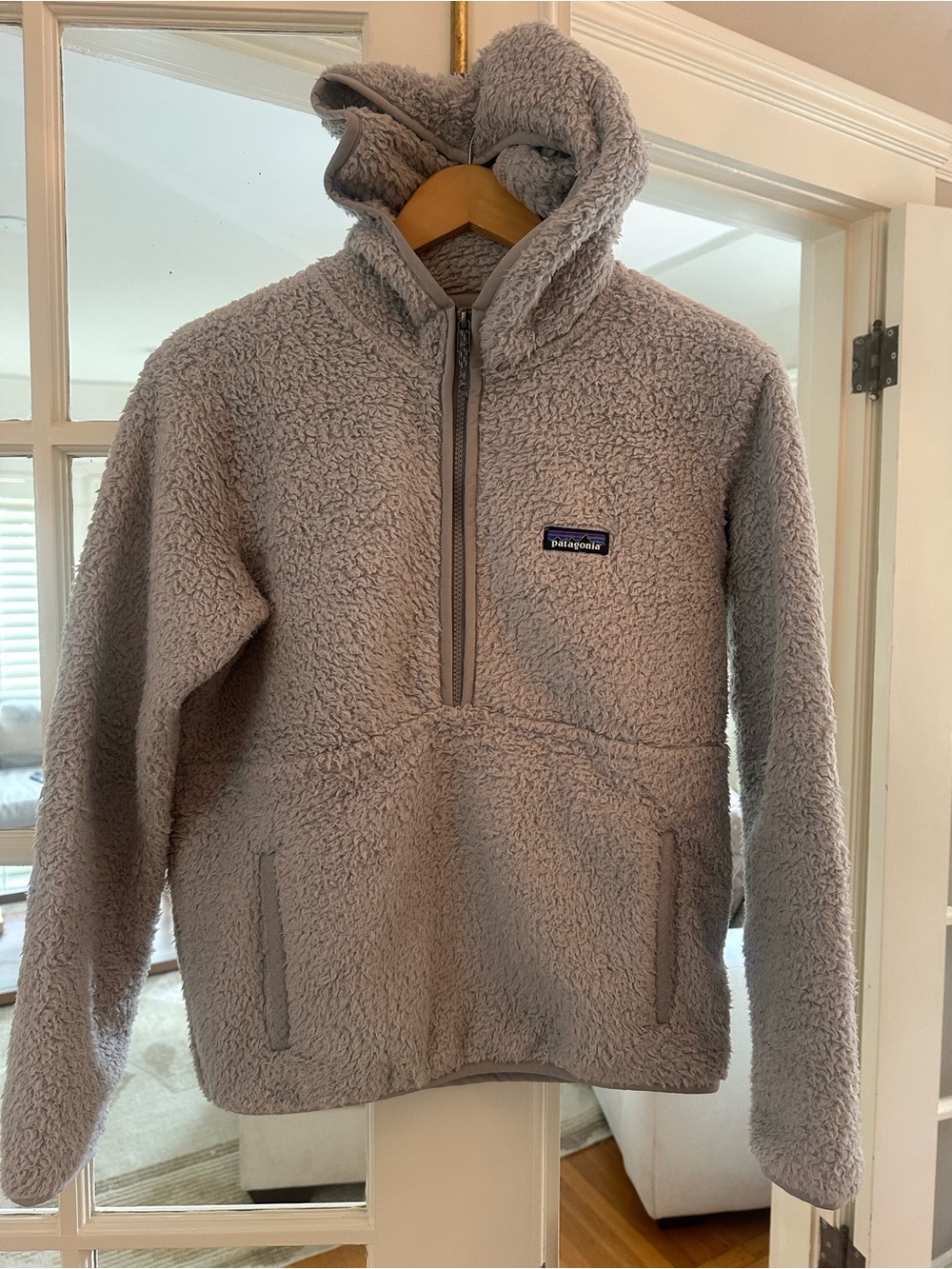 Patagonia Cozy Los Gatos Fleece Pullover Hoodie - Light Grey Women’s Small